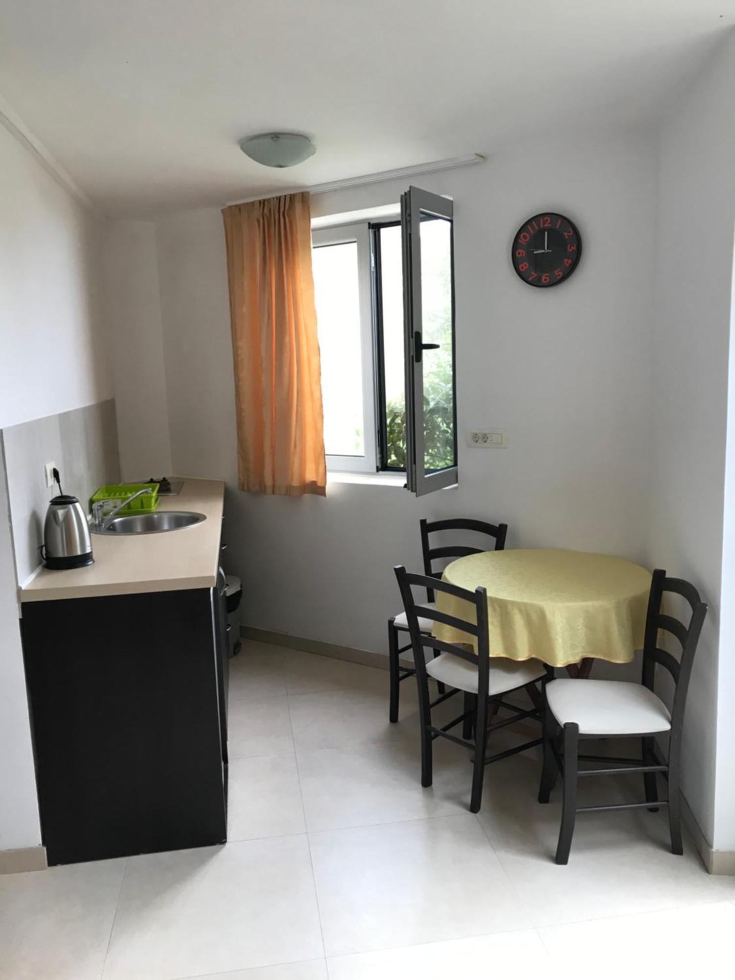 Rezevici Apartments Petrovac Exterior photo