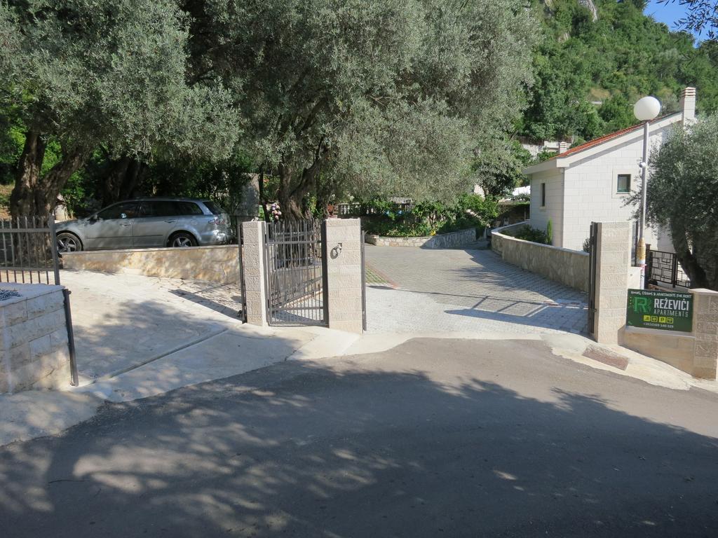 Rezevici Apartments Petrovac Exterior photo