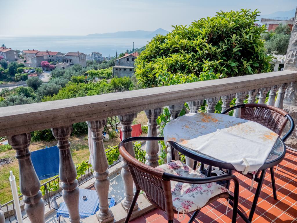 Rezevici Apartments Petrovac Exterior photo